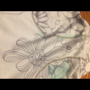 Size 4 Lululemon jacket